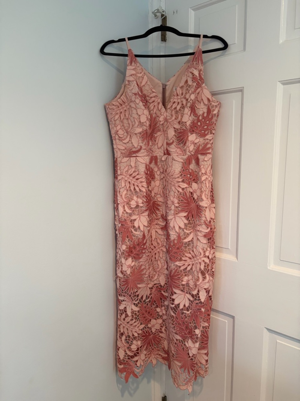 Dress the Population Pink Floral Lace Midi Dress